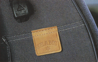 Logo Jeans sur le siège